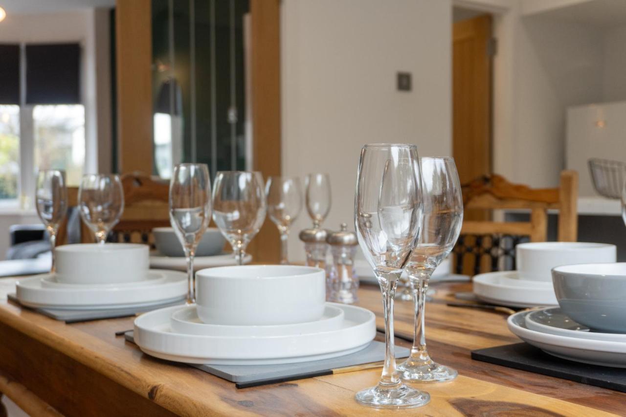 Sheldon House 3 Bed Cosy Home Nr Jlr & Nec מראה חיצוני תמונה