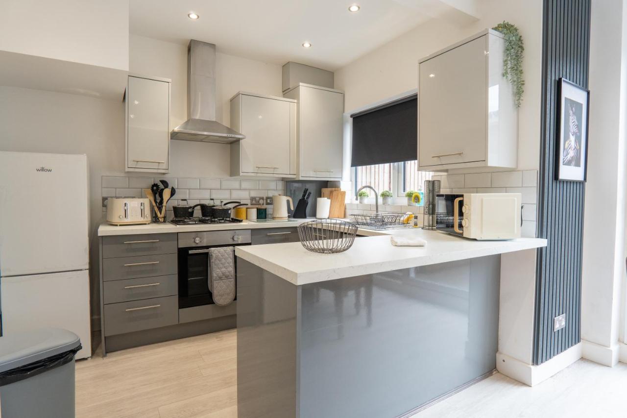 Sheldon House 3 Bed Cosy Home Nr Jlr & Nec מראה חיצוני תמונה